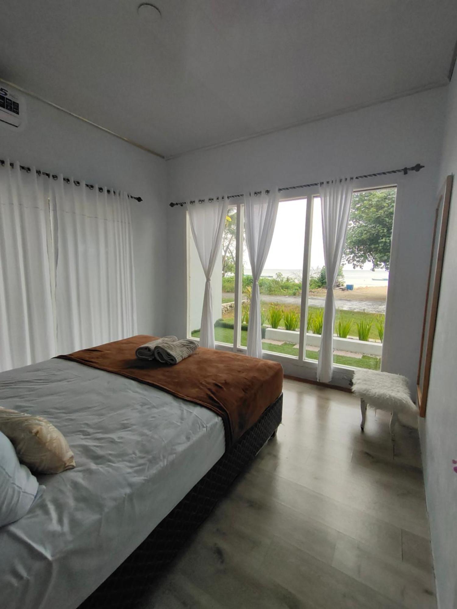 Stella Villa Ngurbloat Exterior photo